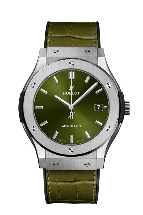 Classic Fusion Titanium Green 45 mm .